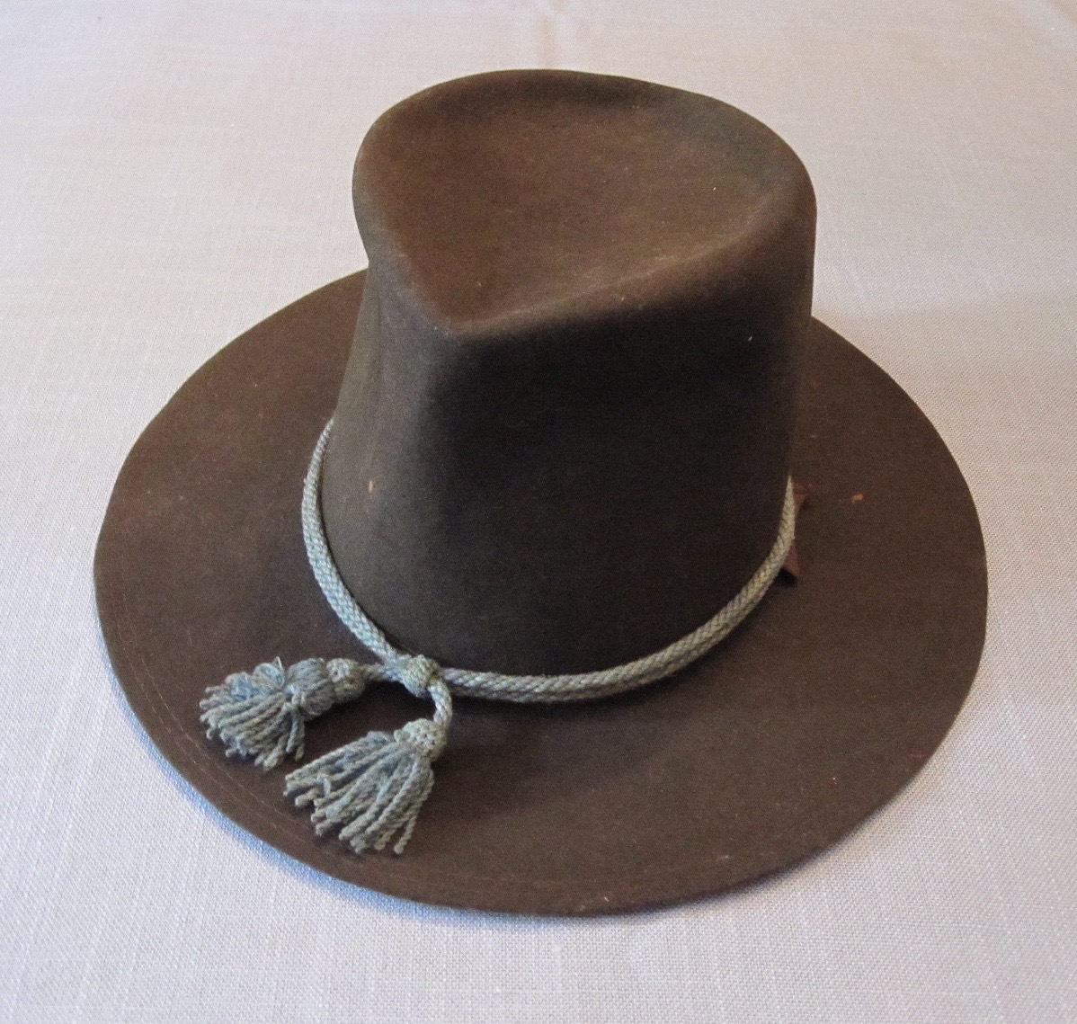 hardee hat