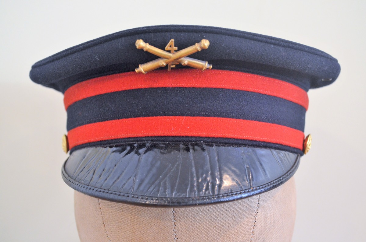 1902 Field Artillery Dress Coat and Cap w/ 1st Class Gunner Badge