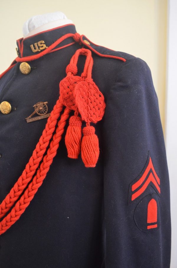 1902 Field Artillery Dress Coat and Cap w/ 1st Class Gunner Badge