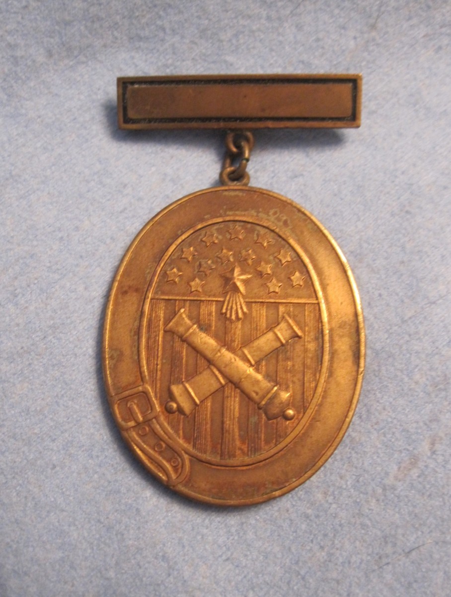 Master Gunner Badge 10 1903 Master Gunner Badge. J. Mountain Antiques
