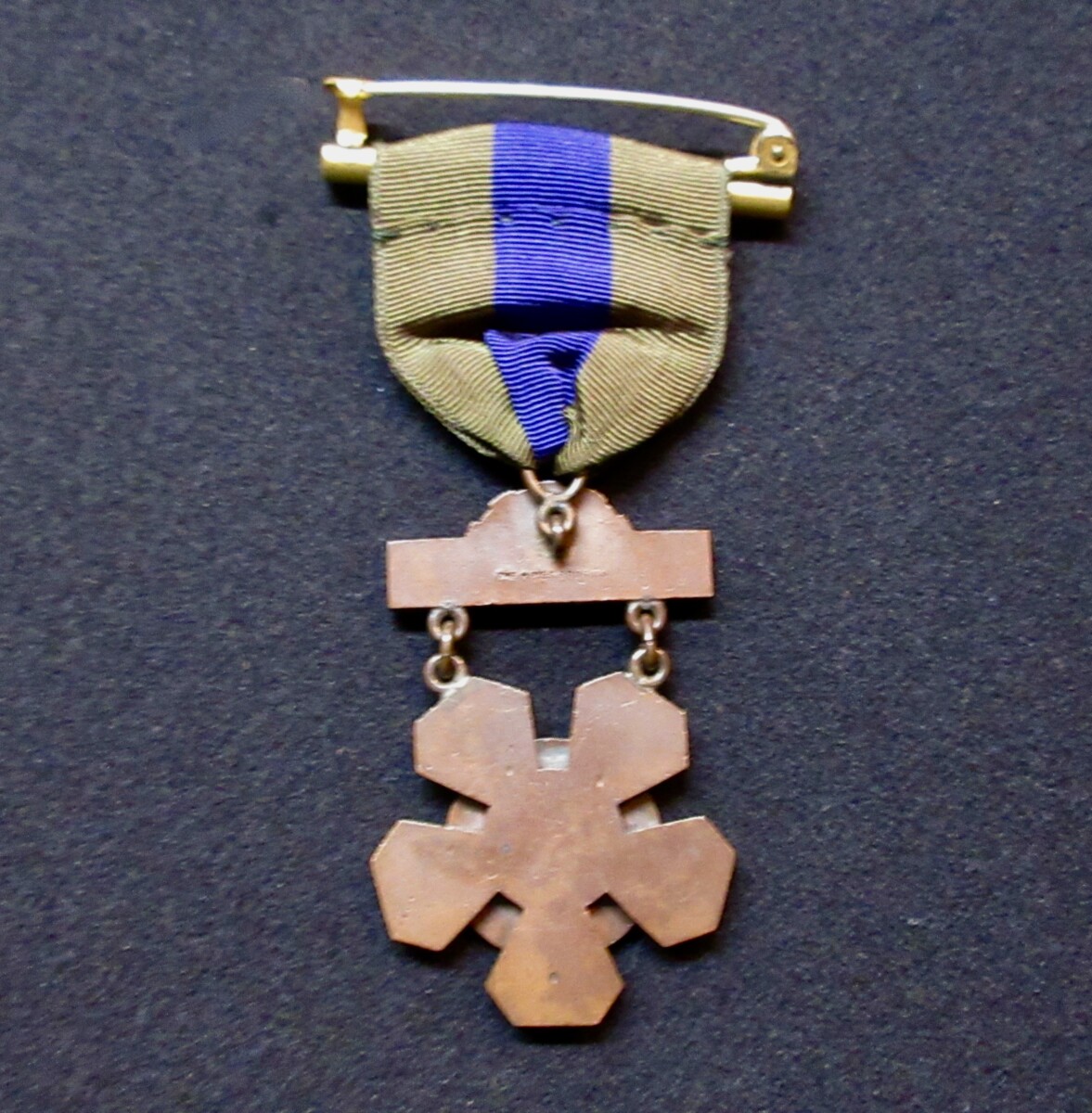 MVM 1905 2nd Class Marksman Badge With Ribbon. | J. Mountain Antiques